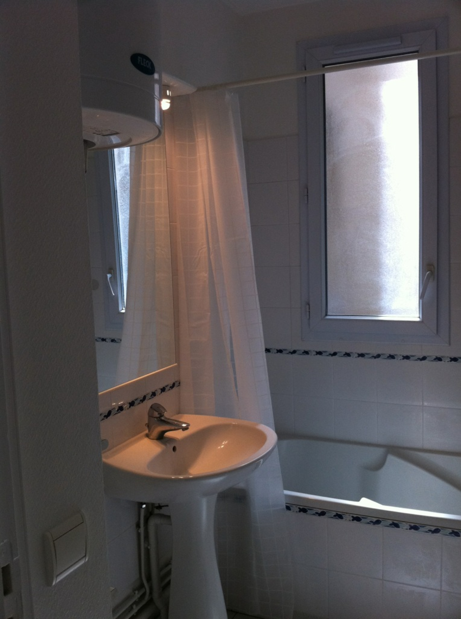 Image_3, Studio, Paris, ref :95MAR5