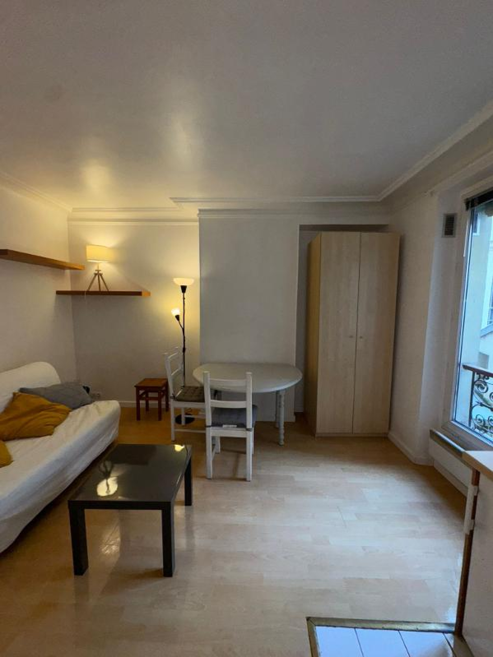 Image_2, Studio, Paris, ref :95MAR1